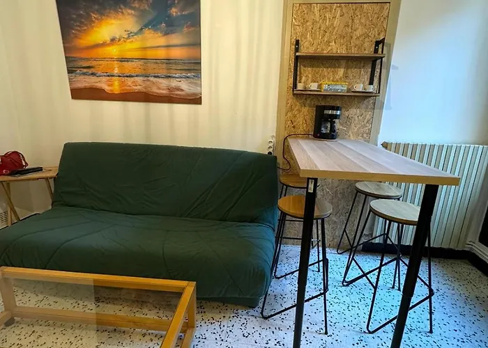 Duo Mario Roustan